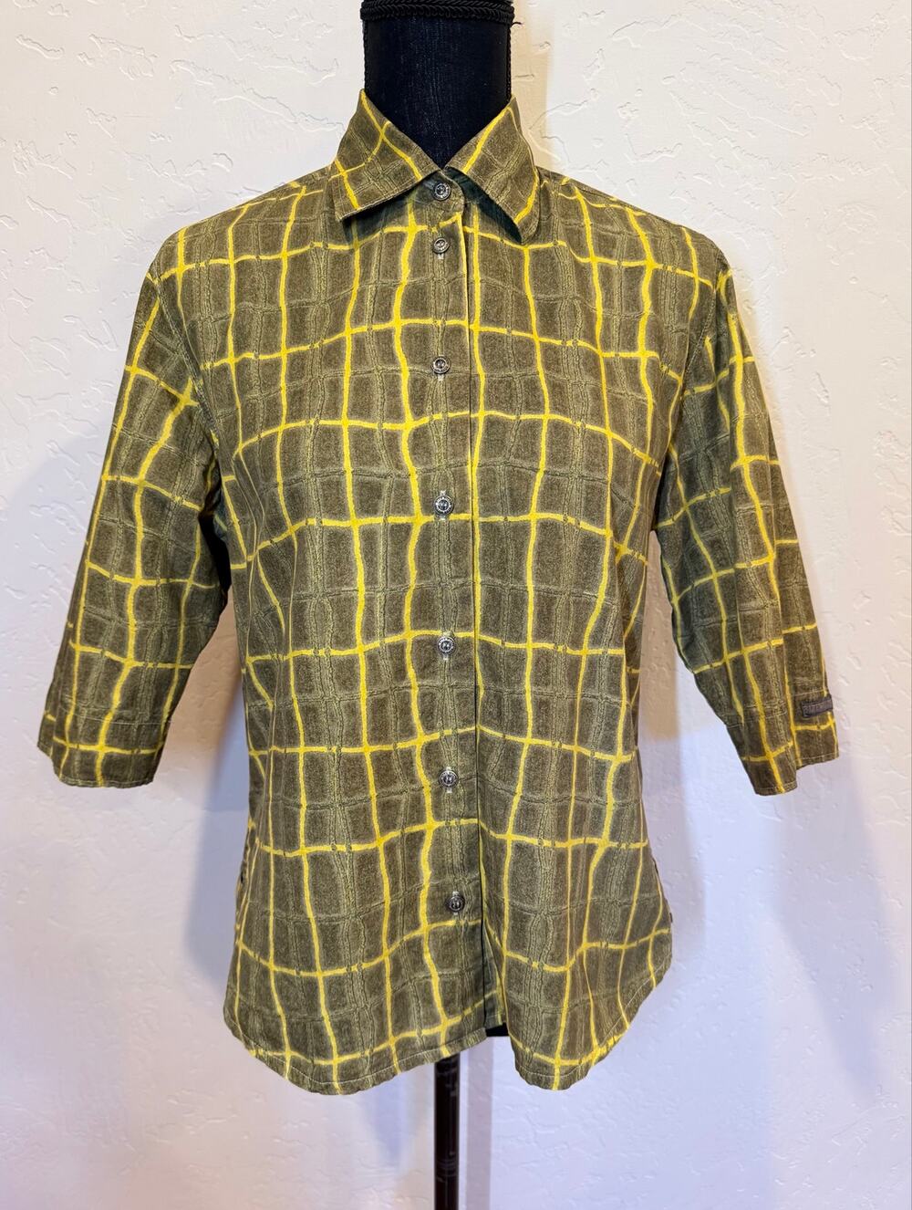 Blue Willi’s Women M Olive Mustard Plaid Textured Button Up Shirt 3/4 Sleeve